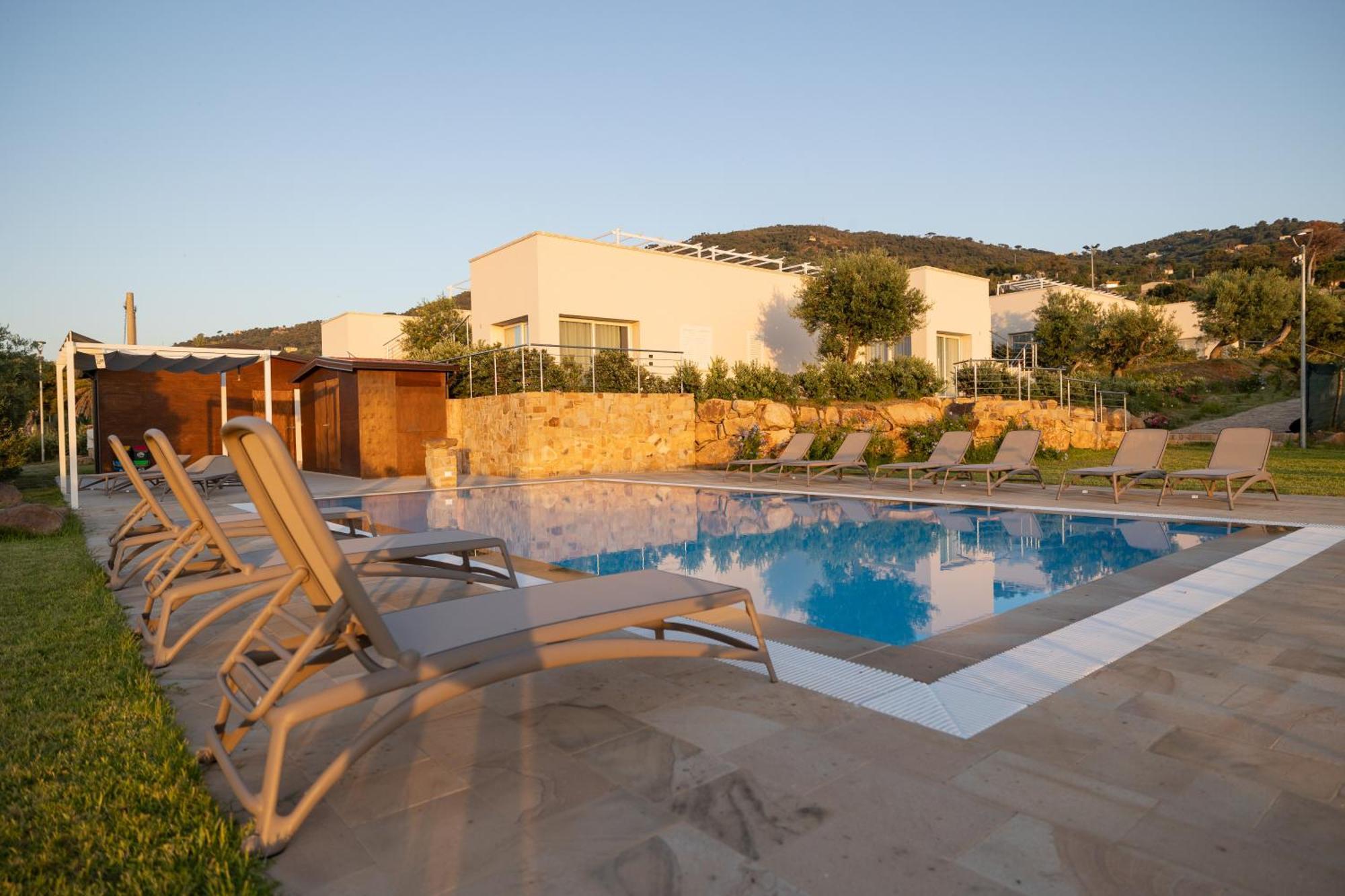 Aura Maris Beach Residence Mazzaforno Чефалу Экстерьер фото